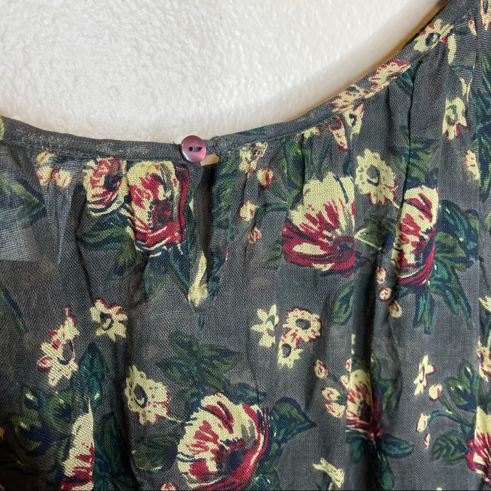 Natural Life Floral Cold Shoulder Semi Sheer Long Sleeve Top Size Medium - Picture 3 of 7